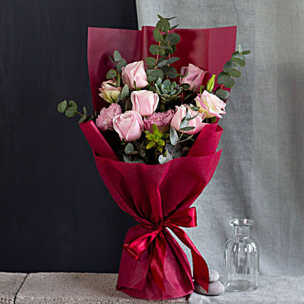 Red Velvet Bouquet:Send Flowers to Malaysia