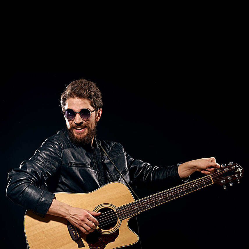 Guitarist on Video Call 10 15 Mins