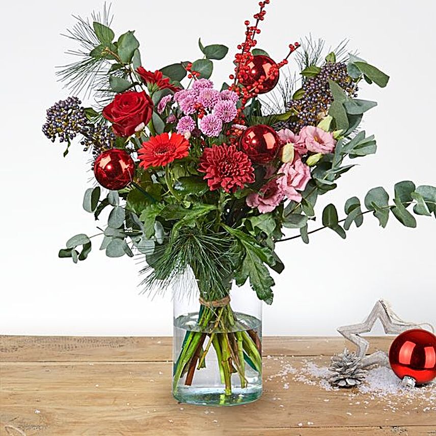Bouquet Bianca Medium:Christmas Gift Delivery in Netherlands