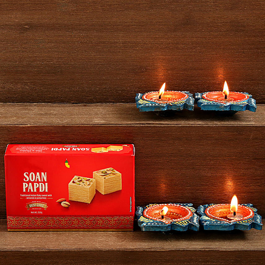 Soan Papdi And Diyas Diwali Combo:Diwali Sweet Delivery in New Zealand