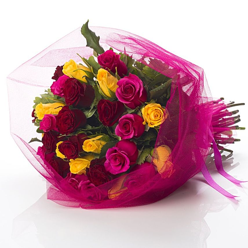 Ravishing Mixed Roses Bouquet:Send Birthday Flowers to New Zealand