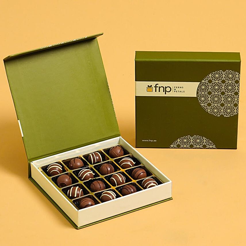 Box Of Gourmet Chocolate:Christmas Gifts Delivery In Oman