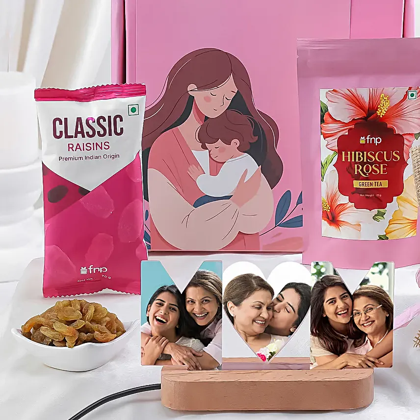 Heartfelt Delight Hamper for Mothers Day