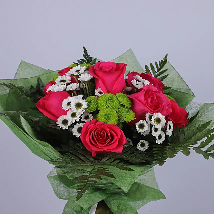 Mesmerizing Bouquet Of Dark Pink Roses