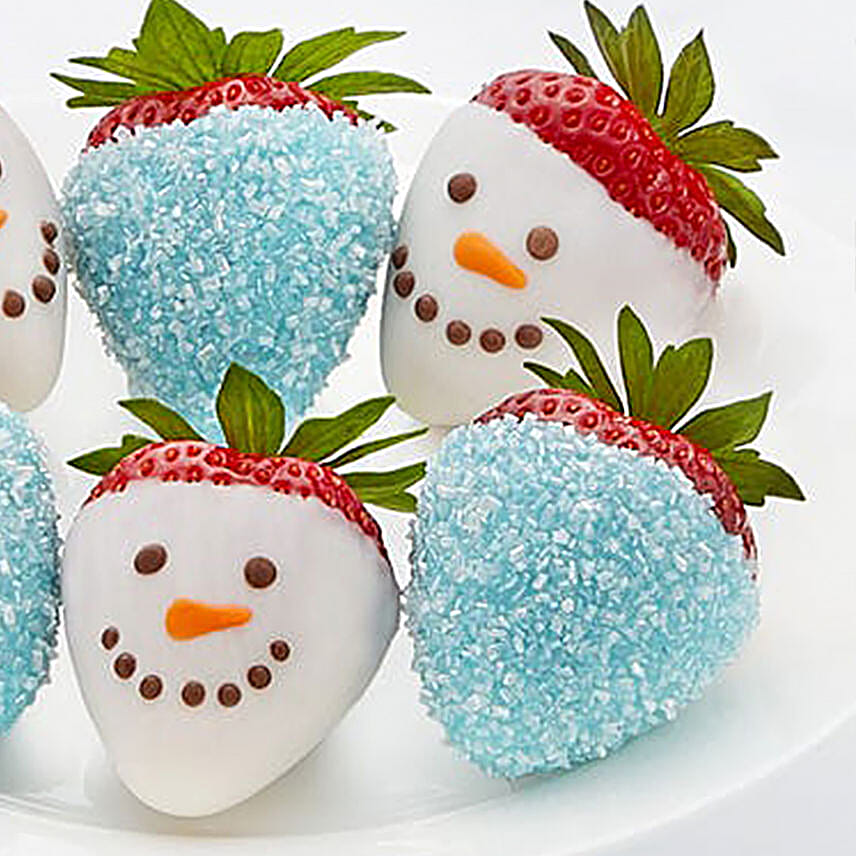 Snowman Chocolate Dipped Strawberries