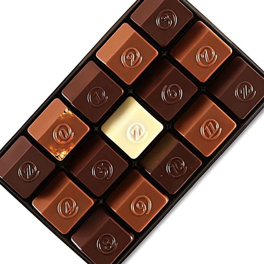 Zbox 15 Personalised Chocolate Box