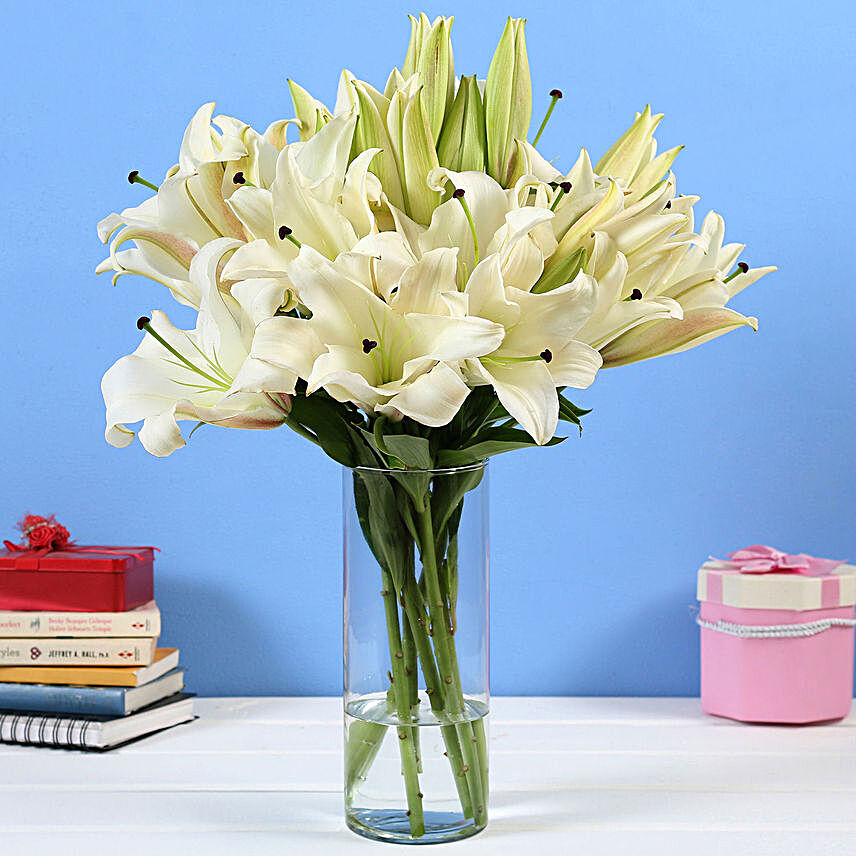 6 White Oriental Lilies in Glass Vase:Condolence Flowers to Philippines