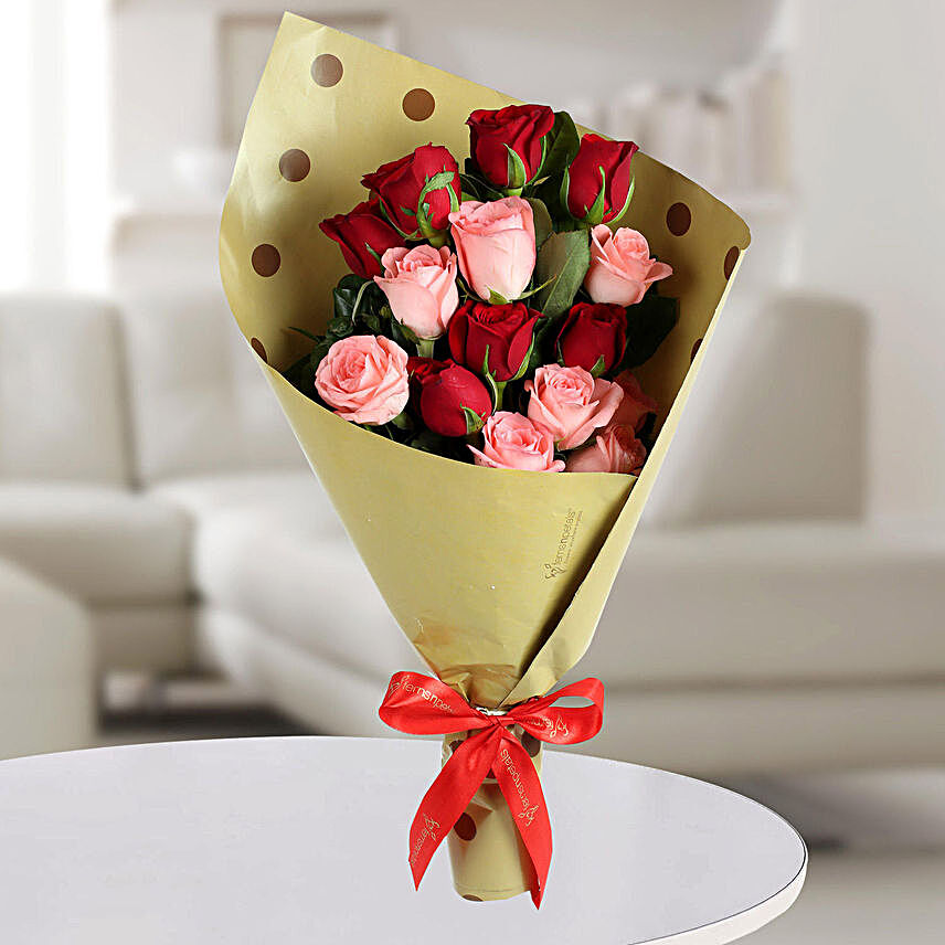 Beautiful Mixed Roses Bunch:Valentines Day Gifts to Philippines