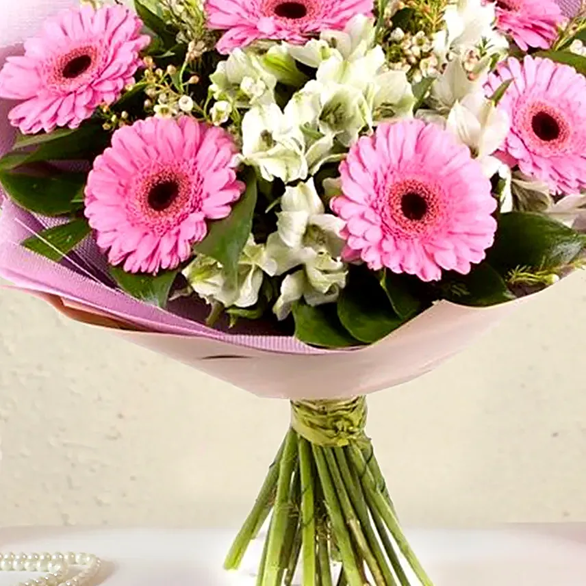 6 Serene Gerberas And Alstroemeria Bouquet