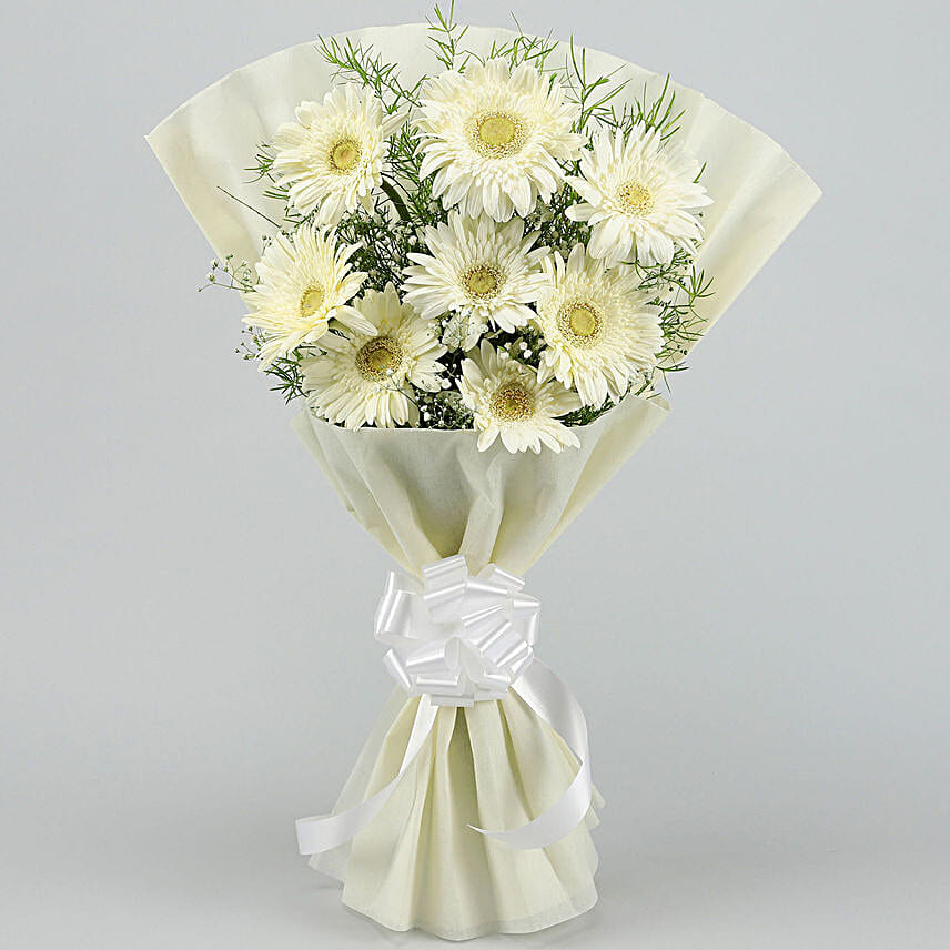 Beautiful 6 White Gerbera Bouquet
