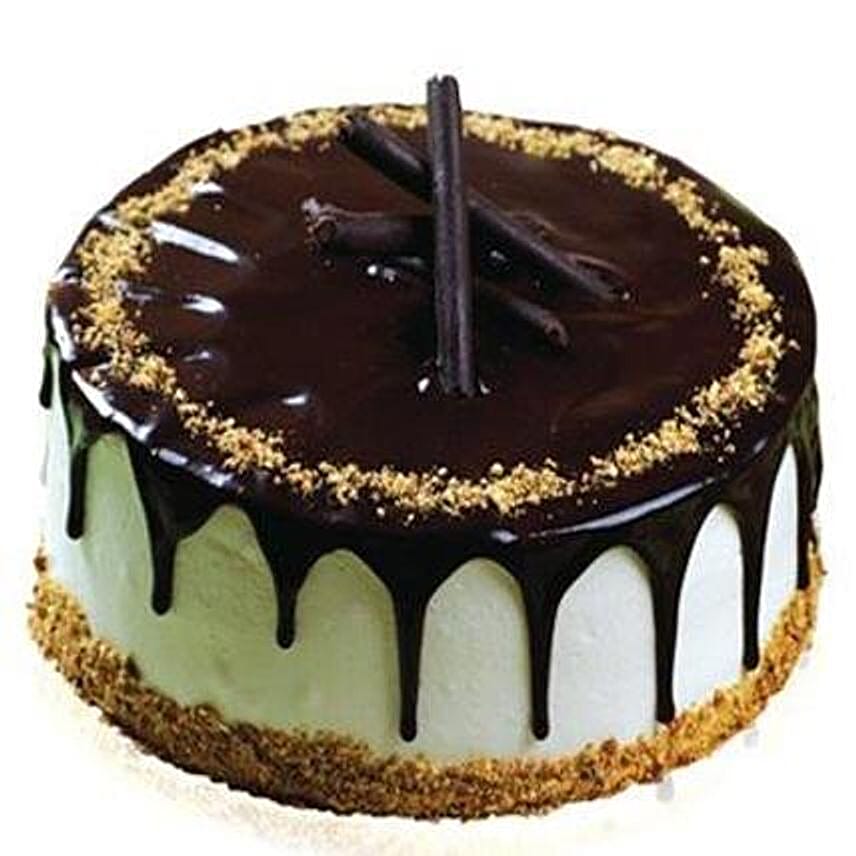 Delicious Pistachio Cake