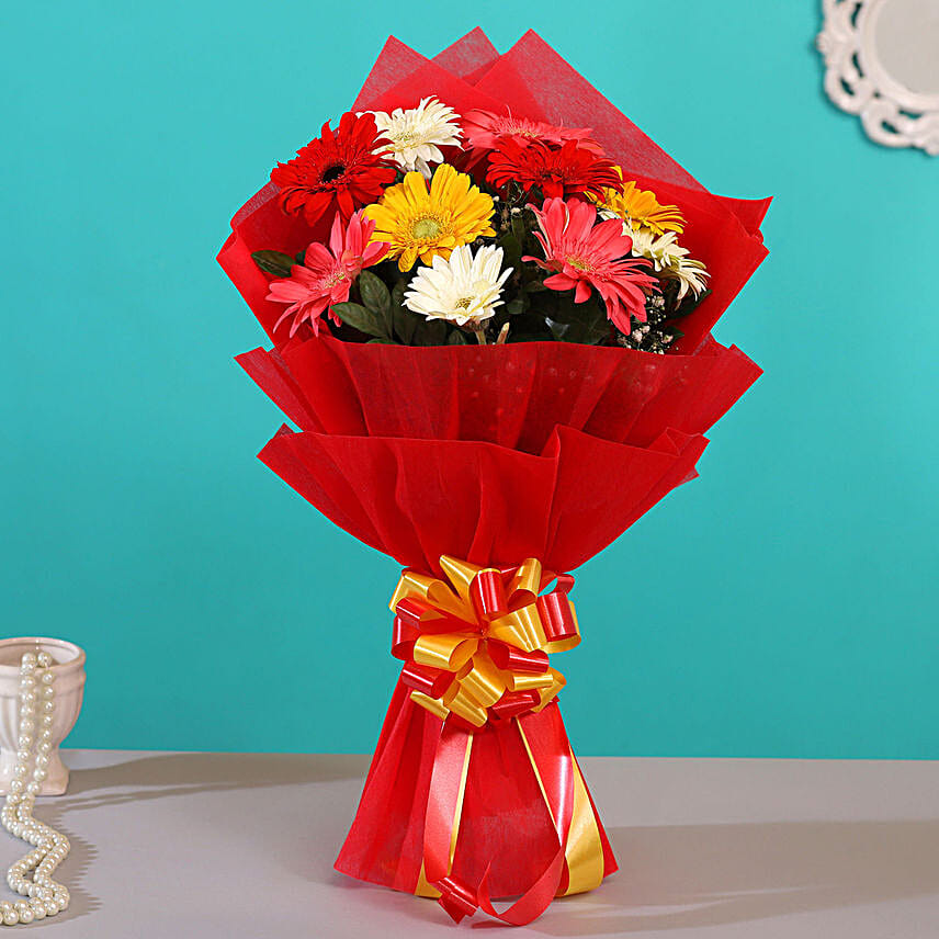 Mixed Coloured 6 Gerberas Bouquet