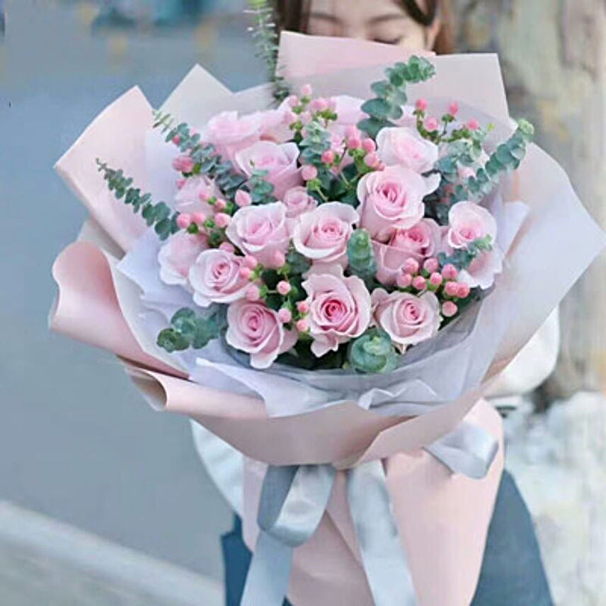 Sweet Rose Bouquet