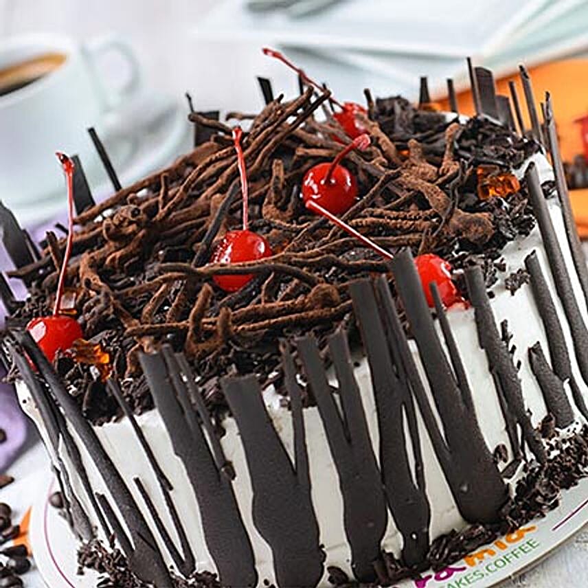 Yummy Choco Cherry Cake