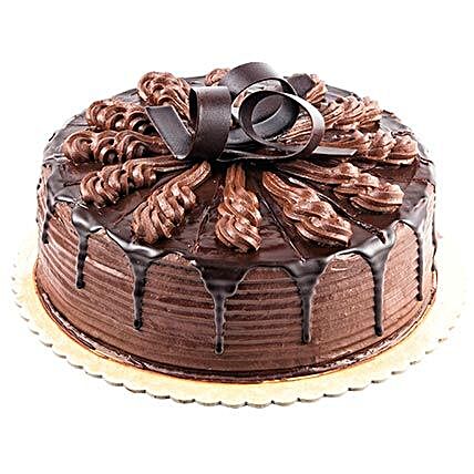 Super Creamy Chocolate Cake