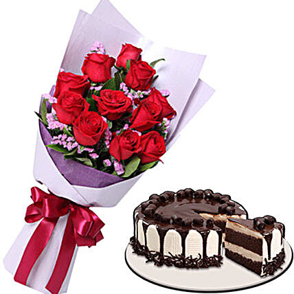 Heavenly Cake And Rose Combo:Anniversary Cake Delivery in Philippines
