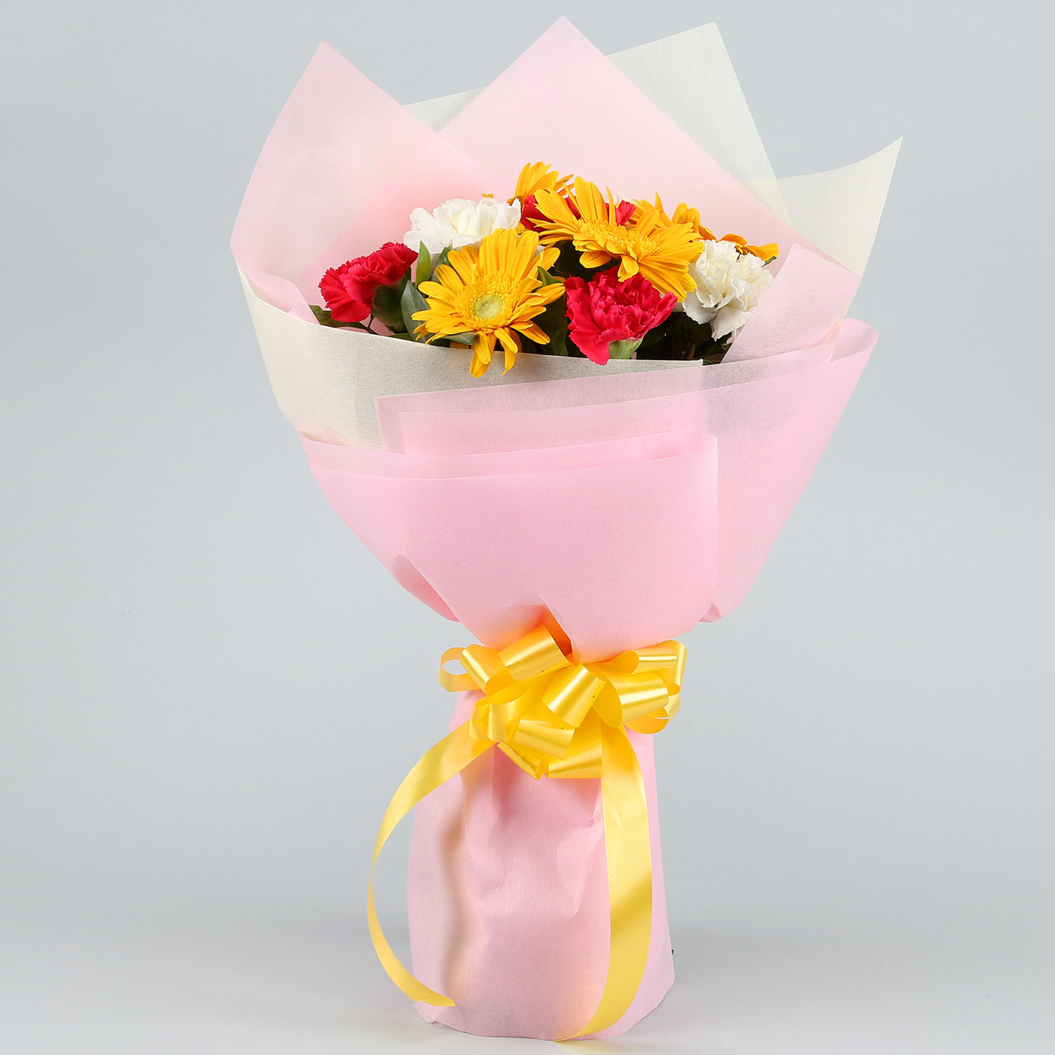 Gerberas 3 Carnations Bouquet philippines | Gift Gerberas 3 Carnations  Bouquet- FNP