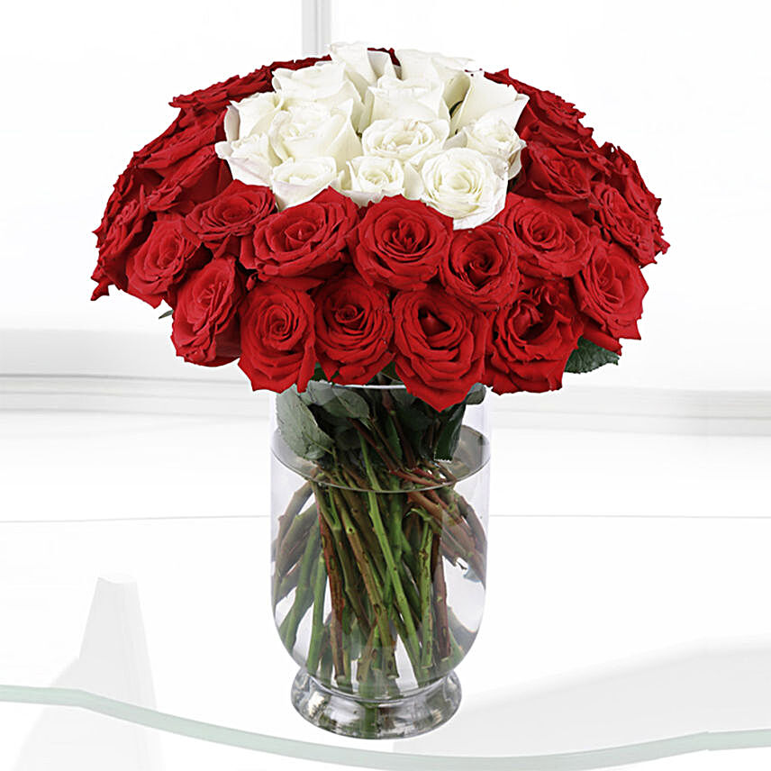 red n white roses vase arrangement online