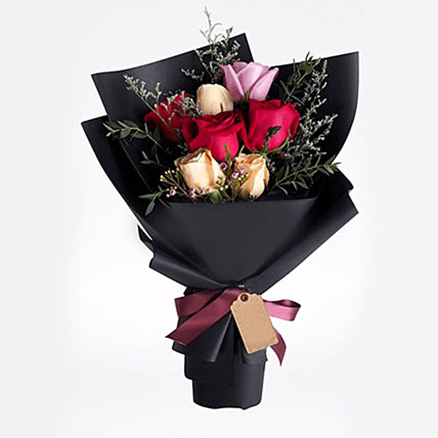 Delight Of Roses Bouquet:Flower Delivery Qatar