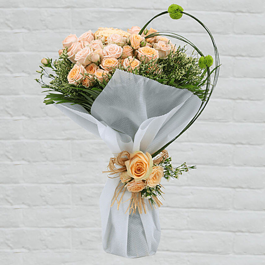 peach roses bouquet for birthday:Flower Delivery in Qatar