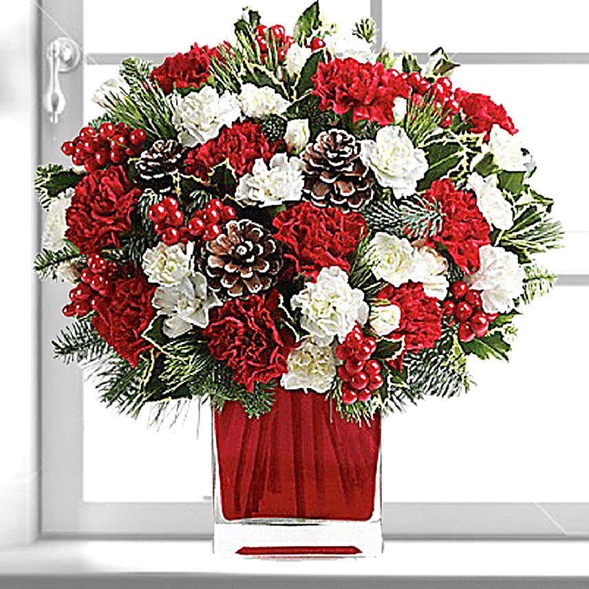 christmas floral with vase arrangement online:Christmas Gifts to Qatar