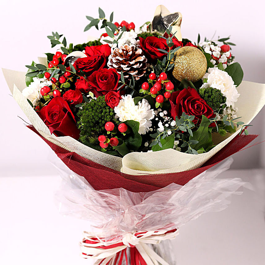 Christmas Themed Floral Bouquet:Send Christmas Gifts to Qatar