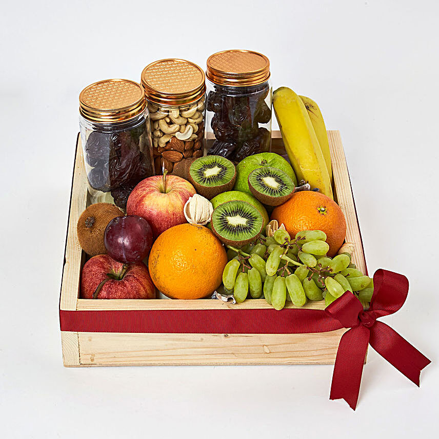 Nuts And Fruits Hamper:Fruit Baskets to Qatar