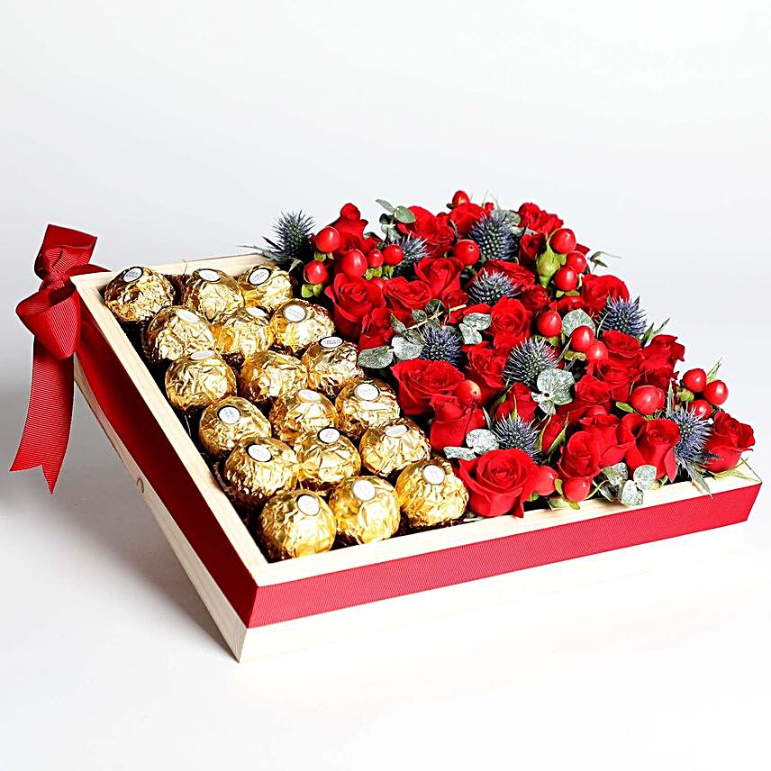 Exotic Roses And Chocolates Arrangement:flowers n chocolates