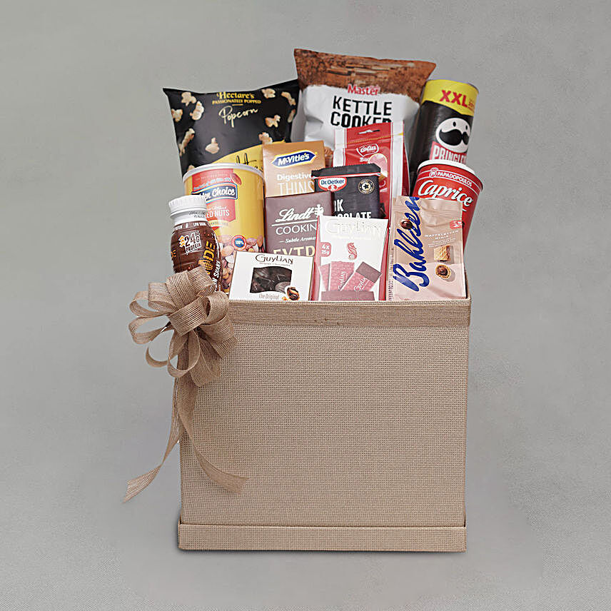 Healthy & Yummy Treats Gift Box:Same Day Gifts to Qatar