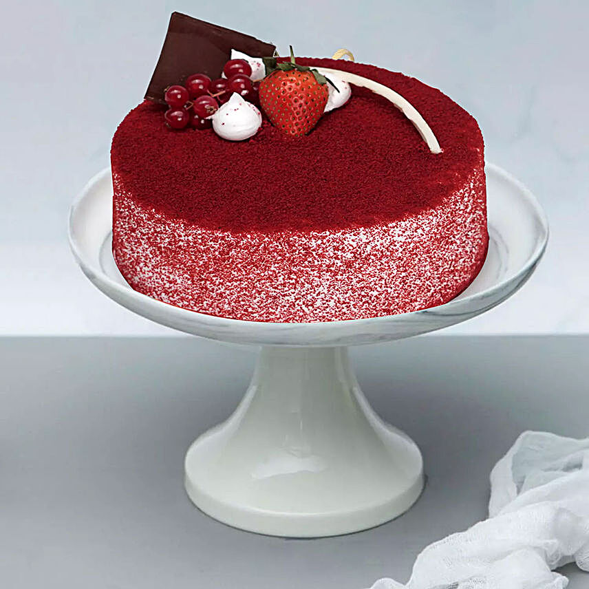 Red Velvety Cake:Romantic Gift Delivery in Qatar