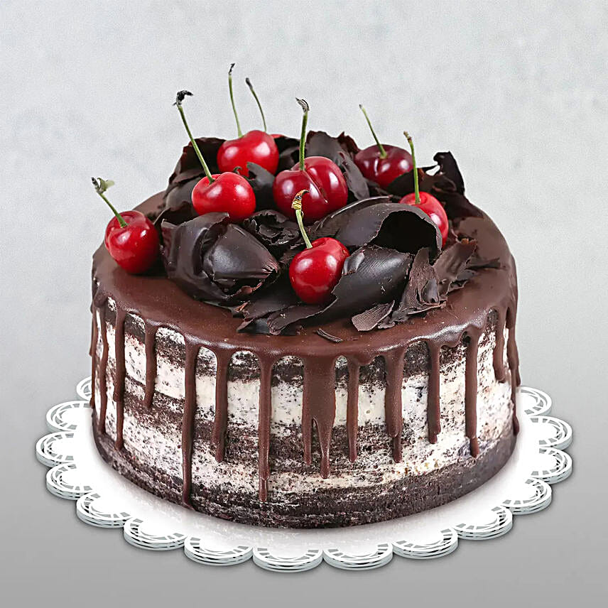 Delicate Black Forest Cake Half Kg