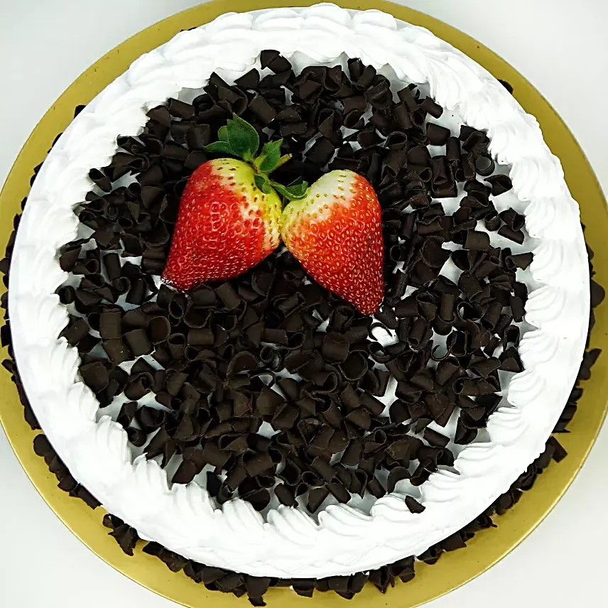 Delish Black Forest Cake Half Kg