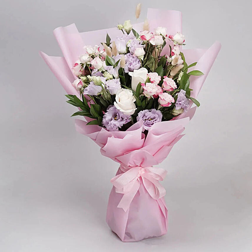 Elegant Bouquet of Mixed Flowers