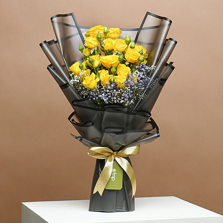 Golden Twilight Roses and Cake Delight