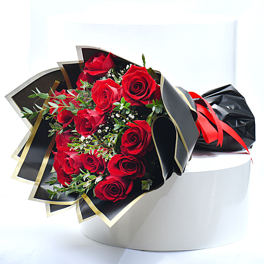 Love Expression Valentine 12 Red Roses