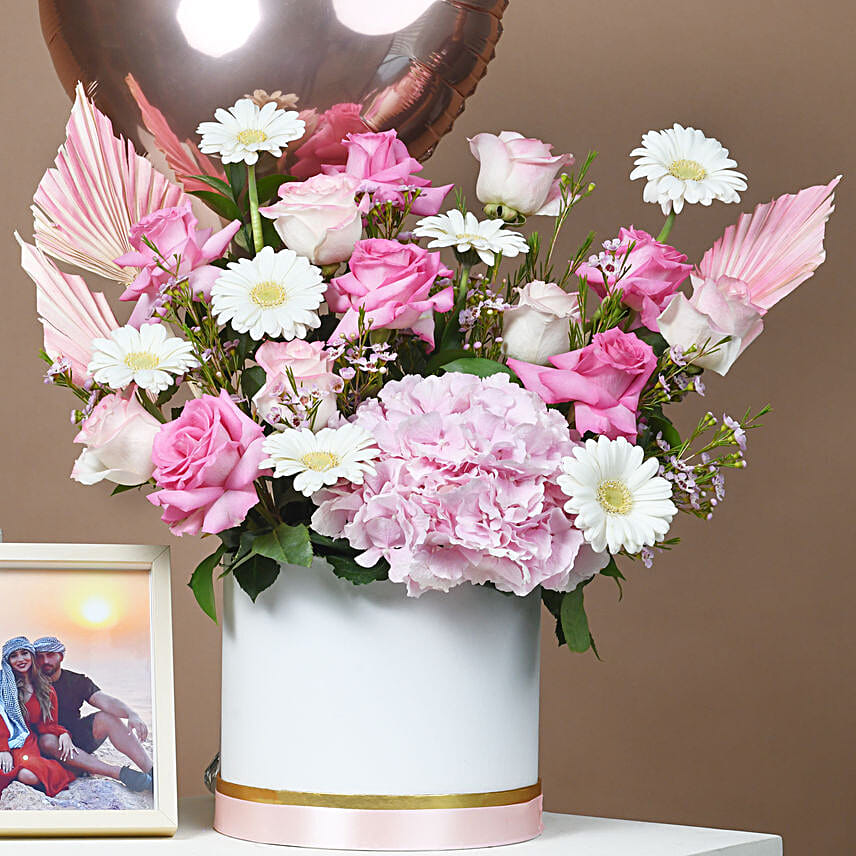 Romantic Gift Arrangement Combo