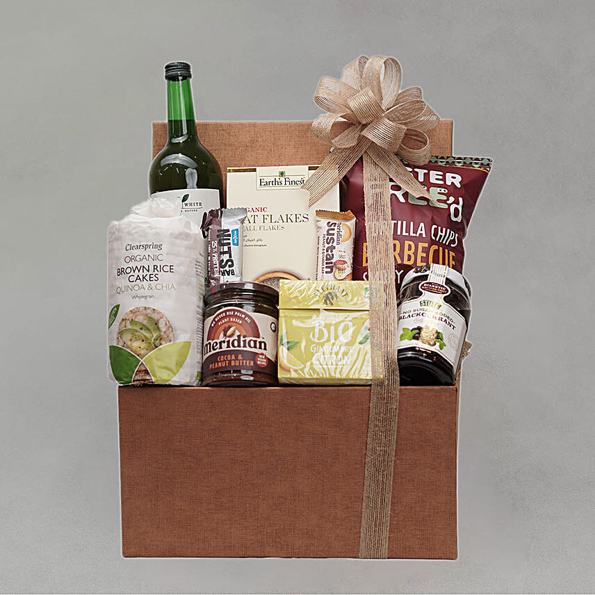 White Apple Juice & Yummy Treats Gift Box
