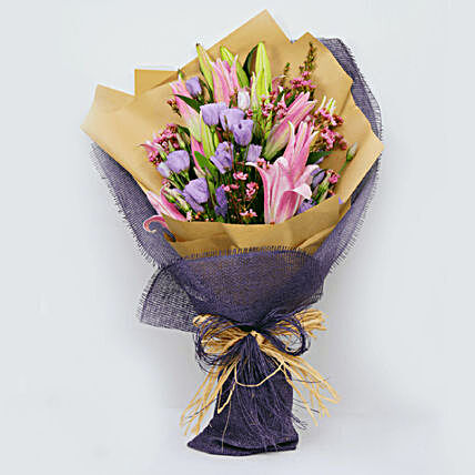 Lilies & Lisianthus Bouquet:Lilies  Delivery in Qatar