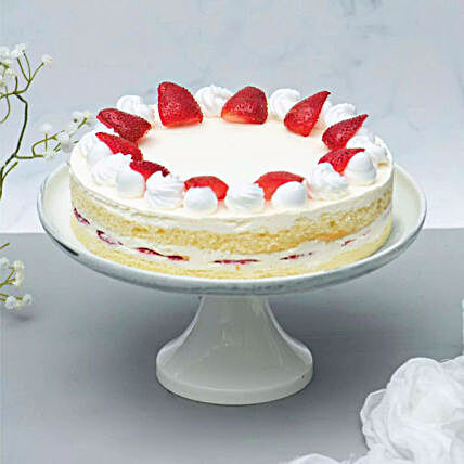 Fresh Strawberry Cake:strawberry cakes