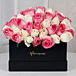 Pink N White Roses In FNP Signature Box