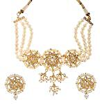 Sizzling Gold Color Kundan Necklace Set