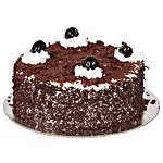 Yummy Black Forest Treat Cake Half Kg