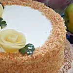 Roses On Top Pineapple Designer Cake- Half Kg