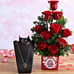 Red Roses In Love Vase & Pretty Necklace Set