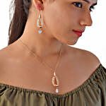 Contemporary Tear Drop Pendant With Chain & Earrings