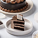 Chocolate Cream Cake With Kaju Katli Half kg