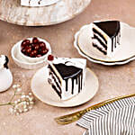 Creamy Drip Black Forest Cake- Eggless Half Kg