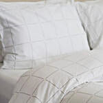 Timeless Checks Bedsheet Set