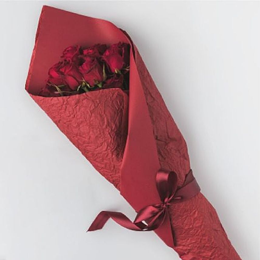 Lovely Roses Bouquet:Rose Day Gift Delivery in Saudi Arabia