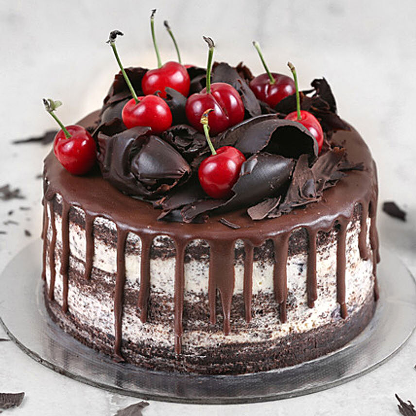 Delicate Black Forest Cake Half Kg:Send Birthday Gifts to Saudi Arabia